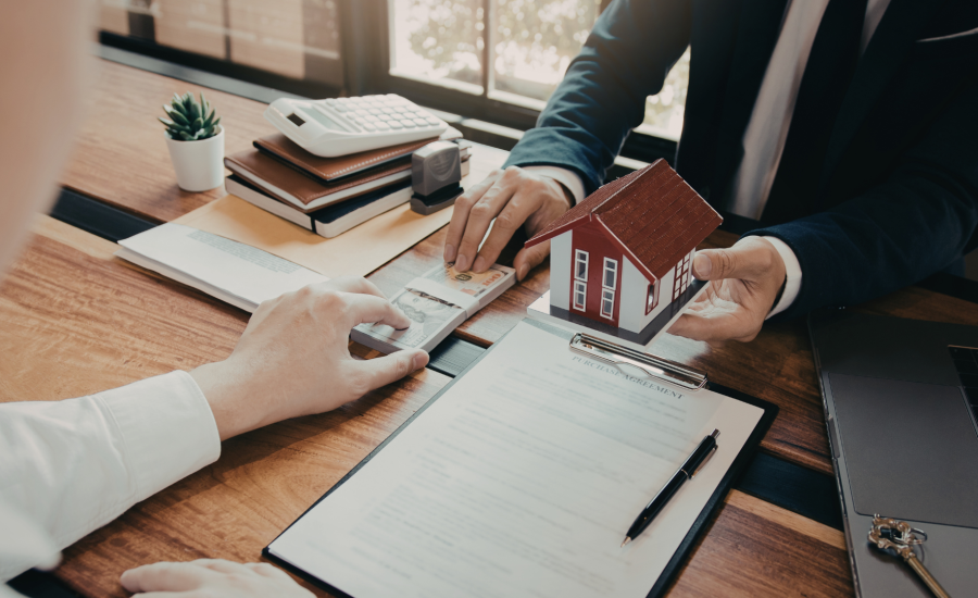 Why Investors Lean on Private Capital Today